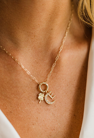 14kt circle charm necklace
