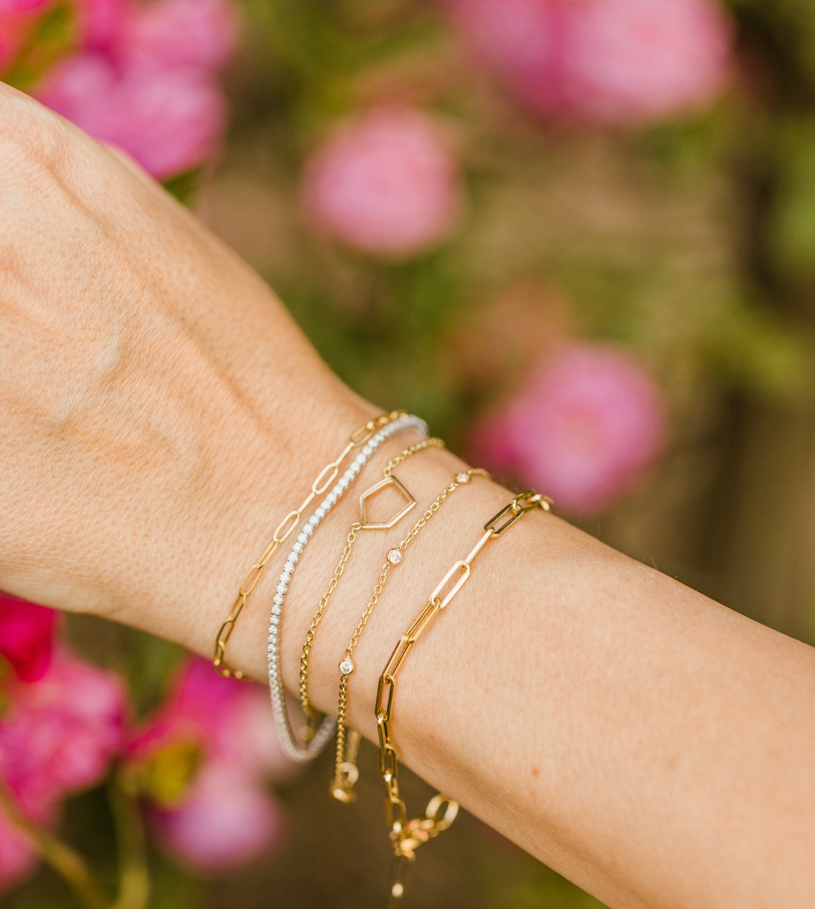 14kt yellow gold medium paperclip bracelet