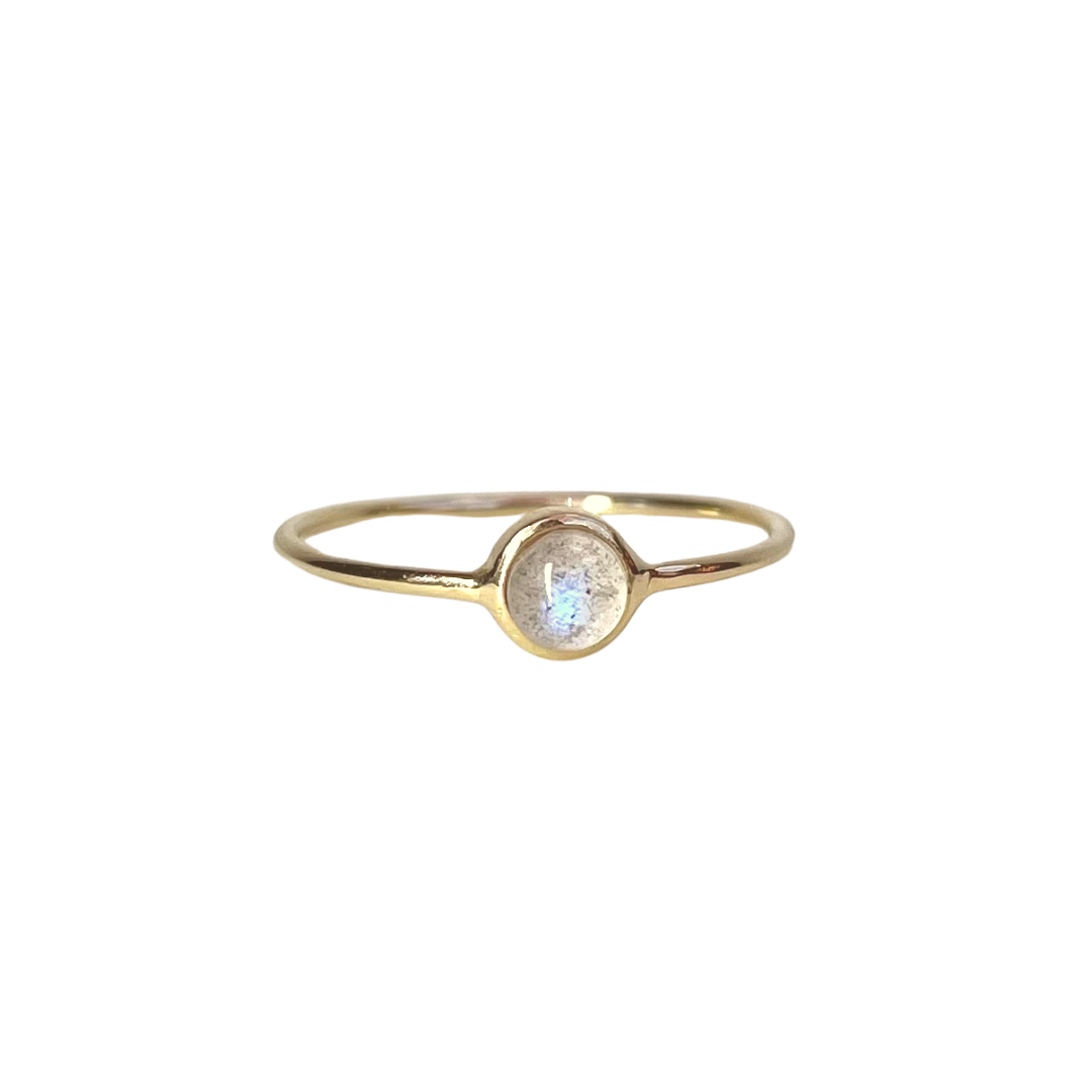 14kt yellow gold labradorite ring